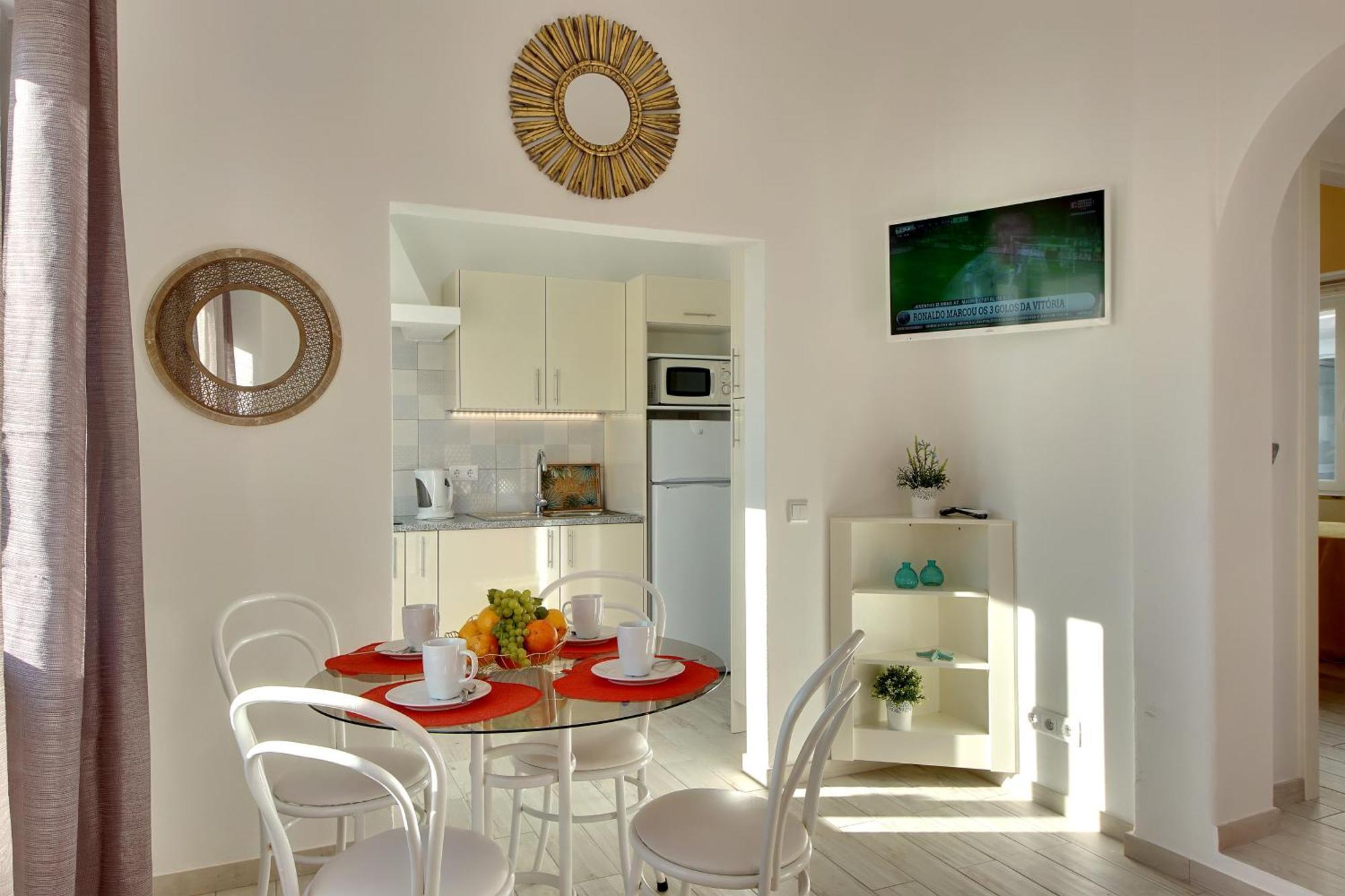 Apartamentos Tucha Albufeira Exterior photo